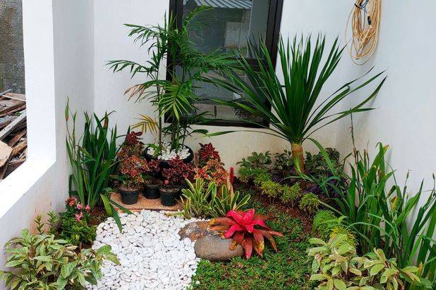 RUMAH MEMUKAU HARGA TERJANGKAU COCOK UNTUK MILENIAL DEKAT CIBUBUR