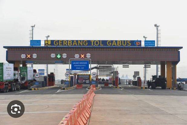 KAV EMERALD RUMAH POSISI DI JALAN UTAMA RAYA JEJALEN 10 MENIT KE STASIUN TAMBUN