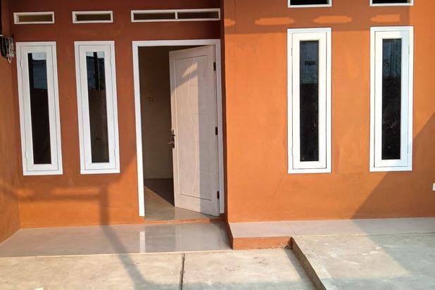Rumah Siap Huni Dekat ke Harapan indah dan Jakarta lt 65 cash 355 juta