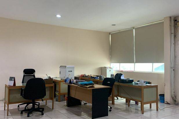 Gudang jl Raya Daan Mogot Tangerang 456 m2 HGB Bagus