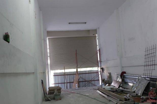 Ruko sangat strategis Green Ville hadap jalan raya 90 m2 Bagus