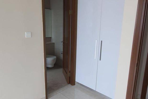 Termurah TAR Condo 135m,KT 3+1,semi dvlpr. Apartemen Taman Anggrek Residences 3 Kamar Tidur Baru Unfurnished