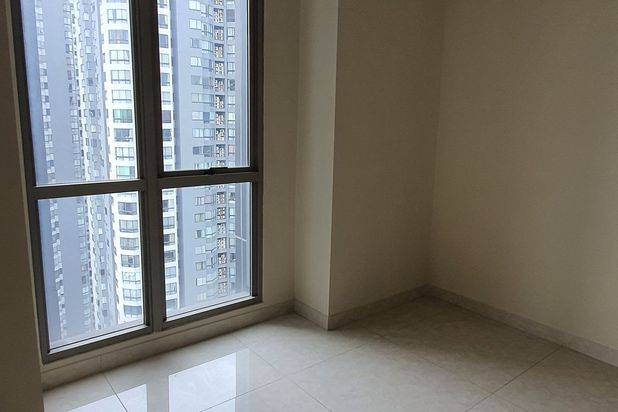 Termurah TAR Condo 135m,KT 3+1,semi dvlpr. Apartemen Taman Anggrek Residences 3 Kamar Tidur Baru Unfurnished