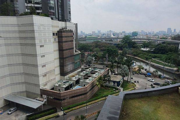 Termurah TAR Condo 135m,KT 3+1,semi dvlpr. Apartemen Taman Anggrek Residences 3 Kamar Tidur Baru Unfurnished