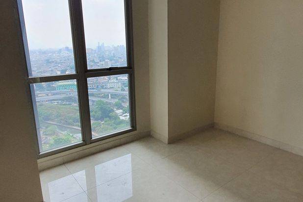 TA Residence Condo-135m,KT 3+1 semi furnish. Apartemen Taman Anggrek Residences 3 Kamar Tidur Baru Unfurnished