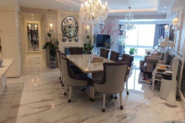 Kondo TA super luxury,146m,KT 3+1,unit langka Apartemen Taman Anggrek 3 Kamar Tidur Sudah Renovasi Furnished