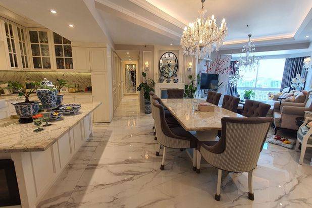 Kondo TA super luxury,146m,KT 3+1,unit langka Apartemen Taman Anggrek 3 Kamar Tidur Sudah Renovasi Furnished
