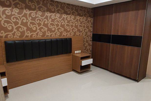 Kondo TA 88m,total reno bagus,semi furnish,luxury Apartemen Taman Anggrek 2 Kamar Tidur Bagus Semi Furnished