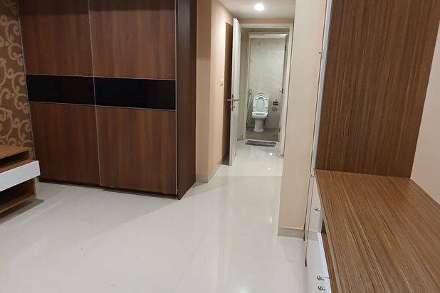 Kondo TA 88m,total reno bagus,semi furnish,luxury Apartemen Taman Anggrek 2 Kamar Tidur Bagus Semi Furnished