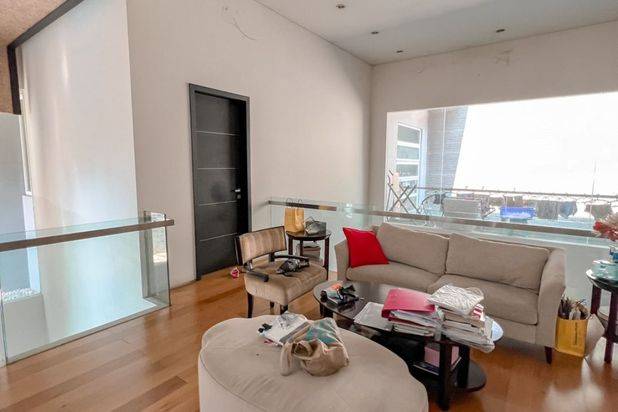 Rumah luxury di Komplek Pondok Anggrek luxury Rumah di Komplek Pondok Anggrek-Jln.S.Tanjung Duren Selatan-Grogol Petamburan-Jakarta Barat. 2 Lantai SHM Bagus Barat