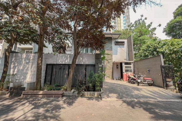Rumah luxury di Komplek Pondok Anggrek luxury Rumah di Komplek Pondok Anggrek-Jln.S.Tanjung Duren Selatan-Grogol Petamburan-Jakarta Barat. 2 Lantai SHM Bagus Barat