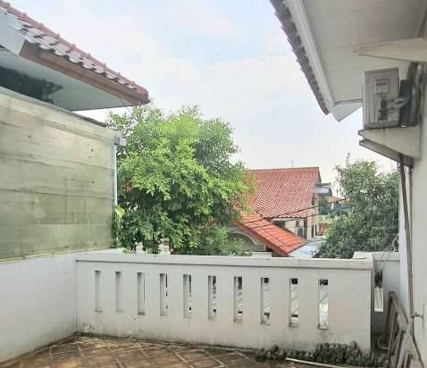 Rumah Jaticempaka Cantik Asri Dekat Gerbang Tol Jatiwaringin Dan Stasiun Kereta Cepat Whoosh
