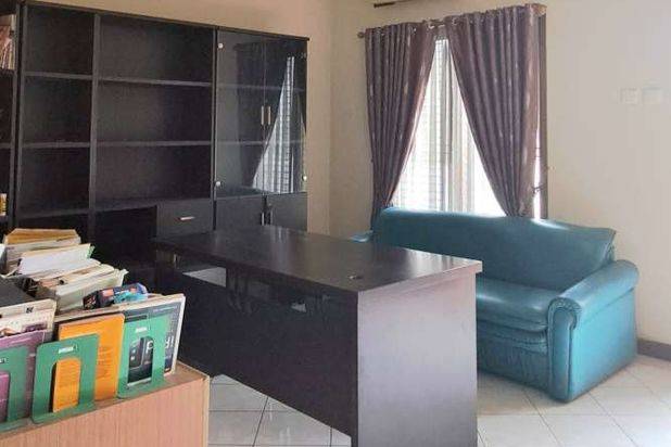 Rumah Jaticempaka Cantik Asri Dekat Gerbang Tol Jatiwaringin Dan Stasiun Kereta Cepat Whoosh