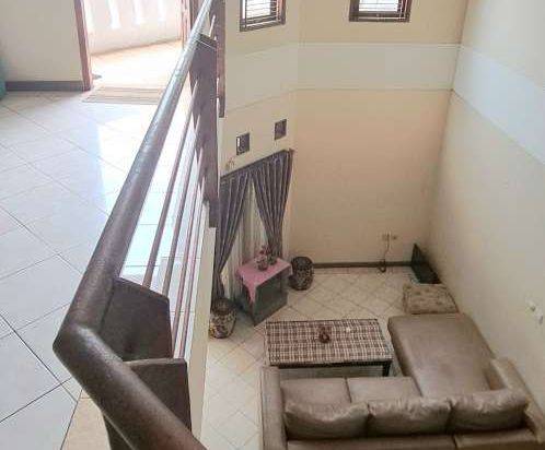 Rumah Jaticempaka Cantik Asri Dekat Gerbang Tol Jatiwaringin Dan Stasiun Kereta Cepat Whoosh