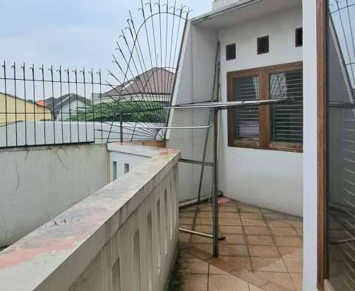Rumah Jaticempaka Cantik Asri Dekat Gerbang Tol Jatiwaringin Dan Stasiun Kereta Cepat Whoosh