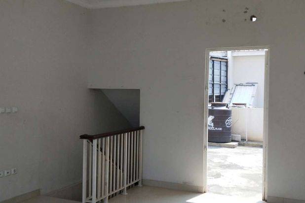 Ruko Sentra Niaga Bulevar Grand Galaxy Hadap Taman SHM