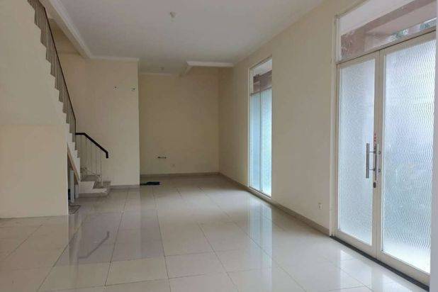 Ruko Huk Utara Barat Dekat Marketing Gallery Grand Galaxy