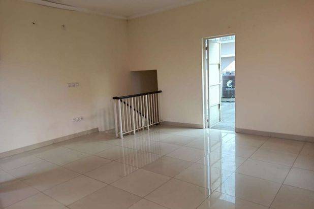 Ruko Huk Utara Barat Dekat Marketing Gallery Grand Galaxy