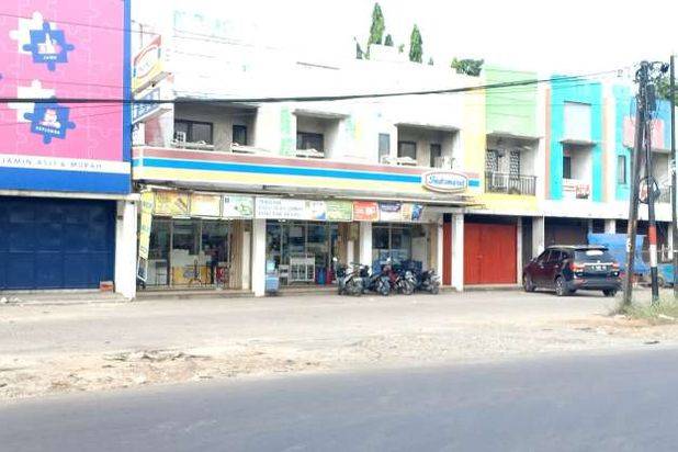 4 Ruko Raya Kalimalang Indah Gandeng 3 Tersewa Indomaret
