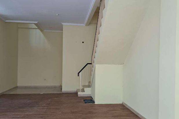 Ruko 3 Lantai Grand Galaxy City Huk Selatan Barat