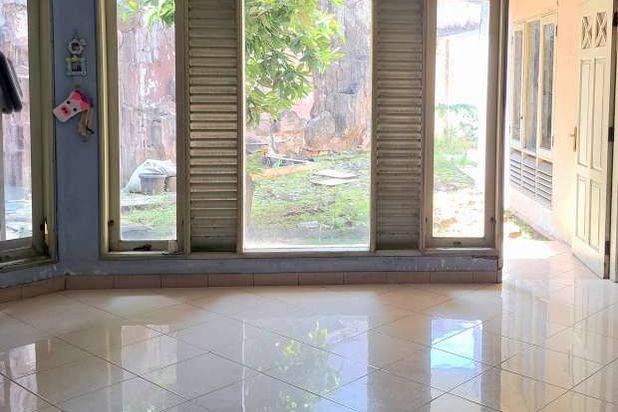 Rumah Sudut Dalam Cluster Dekat Mal Grand Galaxy Park