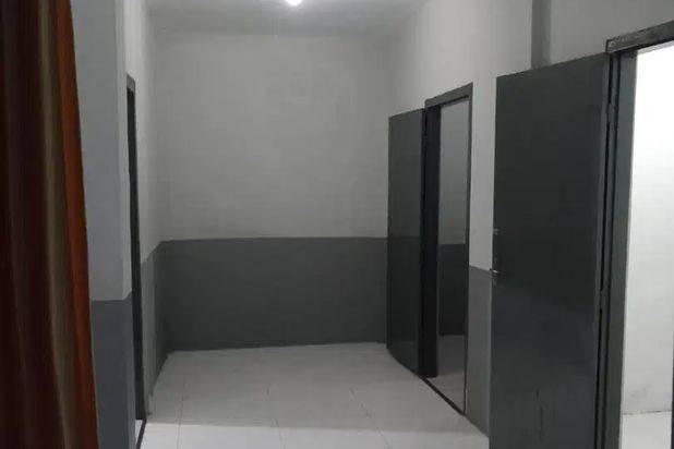 Rumah Bendul Merisi Surabaya Dekat Royal Plaza Mall Ron.a1224
