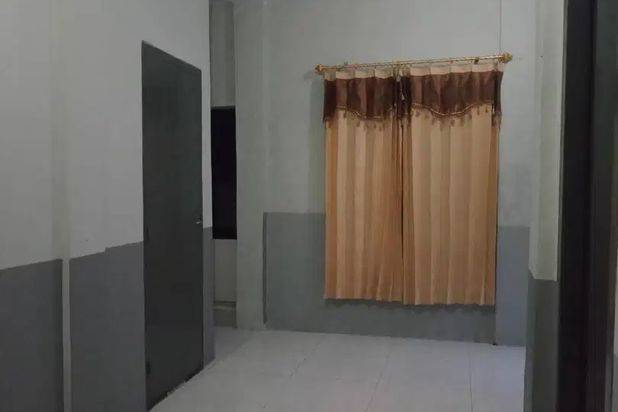 Rumah Bendul Merisi Surabaya Dekat Royal Plaza Mall Ron.a1224
