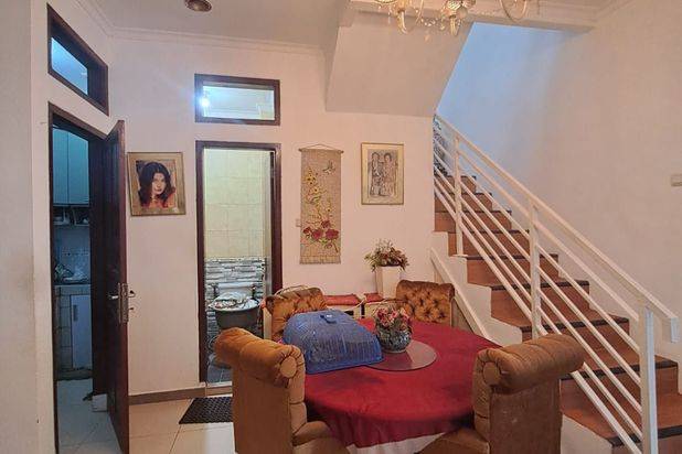Rumah di billymoon duren sawit pondok kelapa jakarta