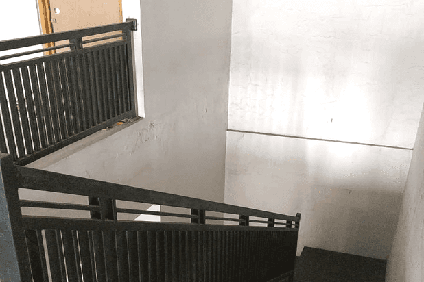 Jual Rumah Baru 2 Lt Dalam Komplek Di Candrabaga