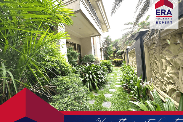 Jaka Sampurna Rumah Old Money Style For Sale Nyaman 3 Lantai Sudah SHM