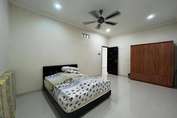 Rumah 2 Lantai Sudah Renovasi Unfurnished HGB Marina Park, Batam