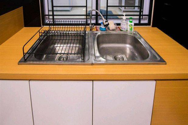 Rumah Sudah Renovasi Furnished HGB di Glory View, Batam