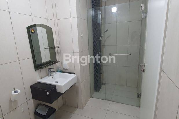 Apartment Super Cantik Fully Furnished di Pusat Surabaya Barat