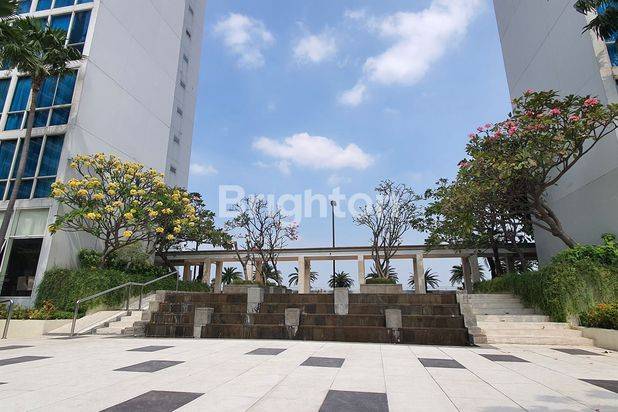 Apartment Super Cantik Fully Furnished di Pusat Surabaya Barat