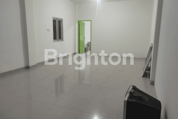BALIKPAPAN, RUKO TENGAH KOTA (Y351)