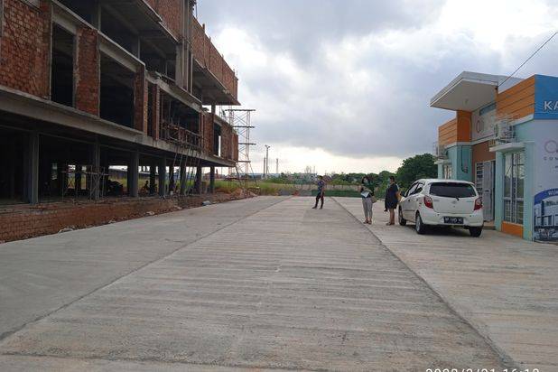 GUDANG ALIBABA COMMERCIAL CENTRE BATU AJI. BELI 1 LT DAPATNYA 2LT