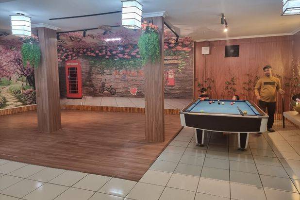 Tempat Usaha Strategis Furnished di Sayap Sukajadi, Bandung