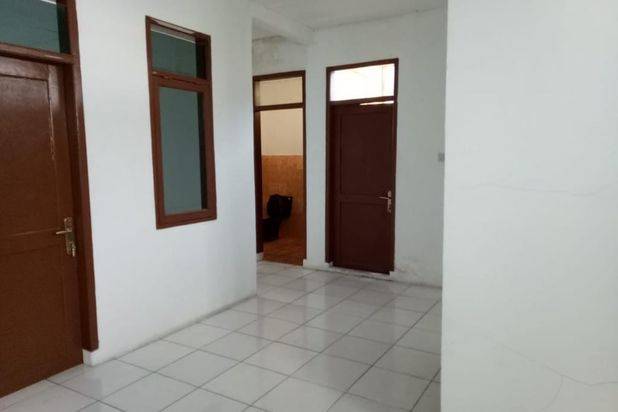 Disewakan Gudang Dengan Kantor Di Mainroad Caringin