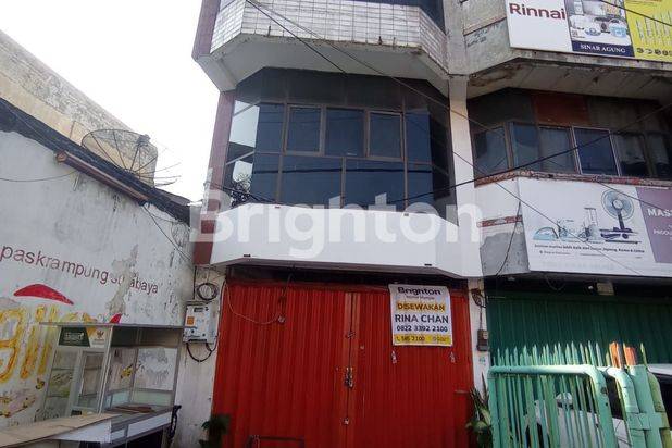 RUKO 3LANTAI KAPAS KRAMPUNG NOL JALAN RAYA LOKASI STRATEGIS DEKAT KAZA MALL TAMBAK SARI