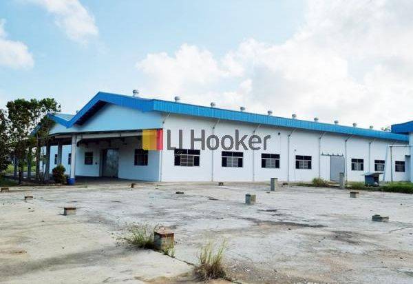 Disewakan Gudang Dengan Tanah Luas Di Kawasan Bintang Industrial Park II