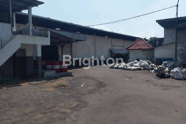 GUDANG BEKAS PABRIK Area sawunggaling Jemundo Sidoarjo