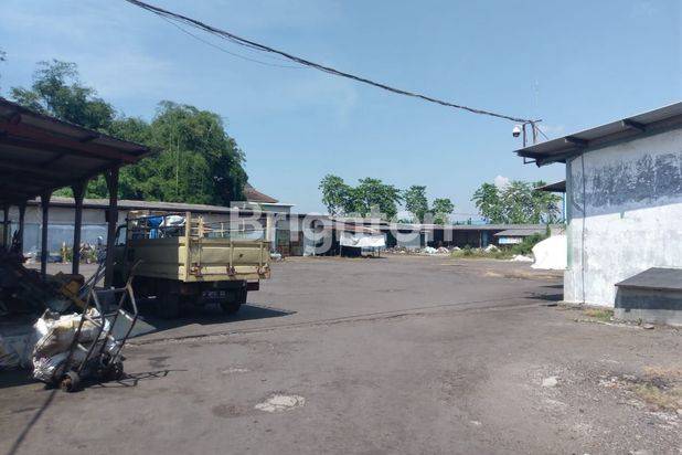 GUDANG BEKAS PABRIK Area sawunggaling Jemundo Sidoarjo