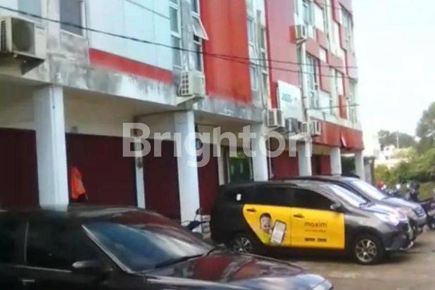 RUKO PARKIRAN LUAS TENGAH KOTA BALIKPAPAN