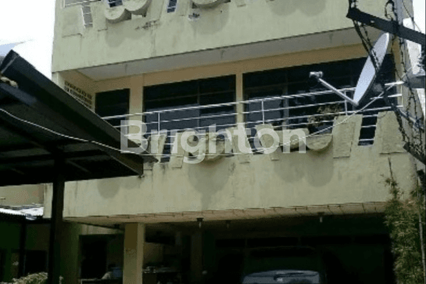 RUKO 3 LANTAI PINGGIR JALAN RAYA SIDOYOSO COCOK UNTUK SEMUA USAHA