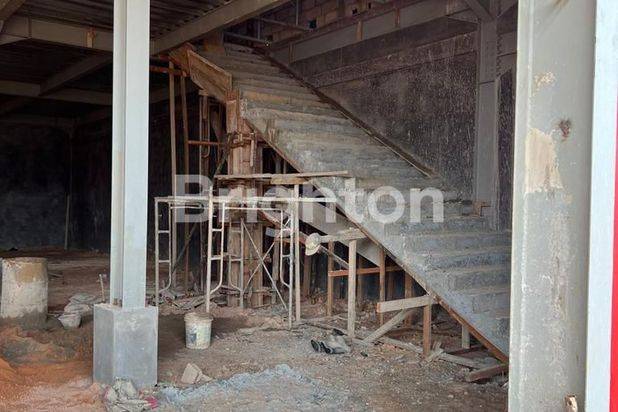 GUDANG MURAH DI TENGAH BATU AJI