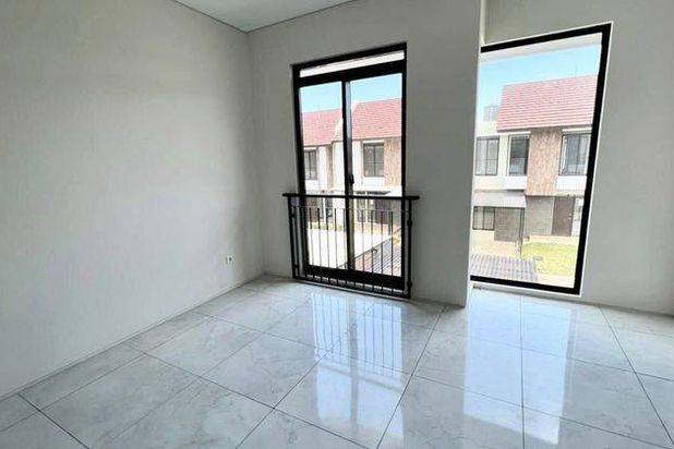Rumah Minimalis Hook Simakirana Kota Baru Parahyangan