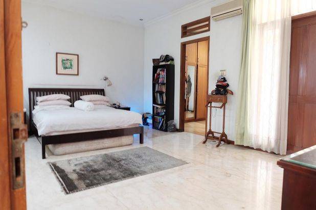 Rumah Modern Mewah di Dago