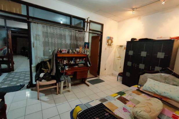 Rumah Cantik Modern di THI 1