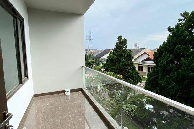 Rumah Baru Nyaman di Singgasana Pradana