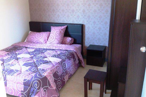 RUMAH diSAMPING PLAZA TOP 100, HARGA TERJANGKAU